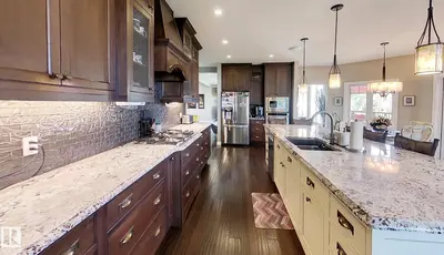 Interior photo 2 of 6663 15 Ave