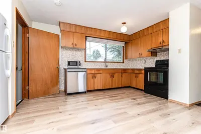 Interior photo 3 of 4812 105B ST NW
