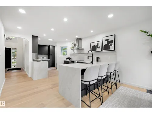 129 IRONWOOD PL NW, Edmonton - $930,000