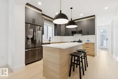 Interior photo 3 of 10531 67 AV NW NW