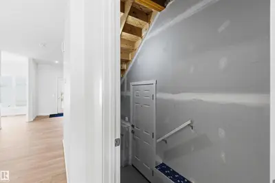 Interior photo 3 of 223 157 AV NE NE