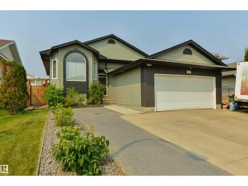 417 HOLLICK-KENYON RD NW, Edmonton - $539,900
