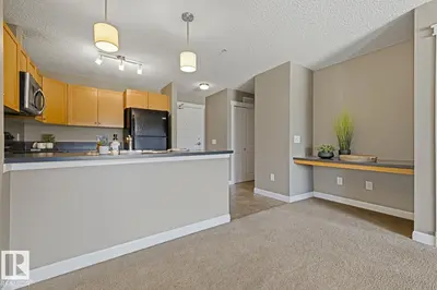 Interior photo 2 of #202 3715 WHITELAW LN NW