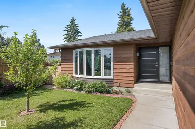 Interior photo 1 of 318 GRAND MEADOW CR NW
