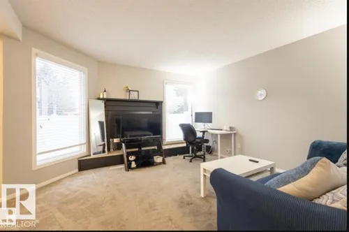3530 42 ST NW, Edmonton - $234,900