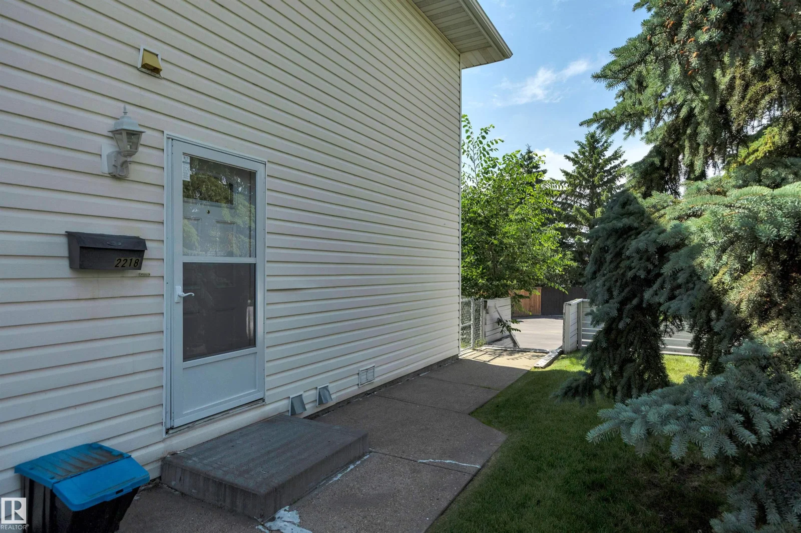 2218 38 ST NW, Edmonton - 2 bedroom Townhouse for sale