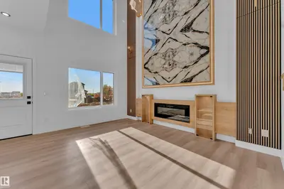 Interior photo 2 of 382 Linden LO