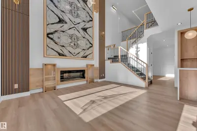 Interior photo 4 of 382 Linden LO