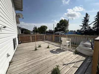 Interior photo 4 of 8025 15A AV NW