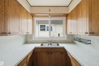 Interior photo 4 of 11424 41 AV NW NW