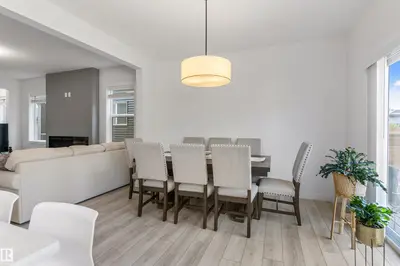 Interior photo 2 of 30 RIVERHILL CR