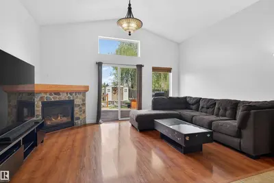 Interior photo 4 of 9014 166 AV NW