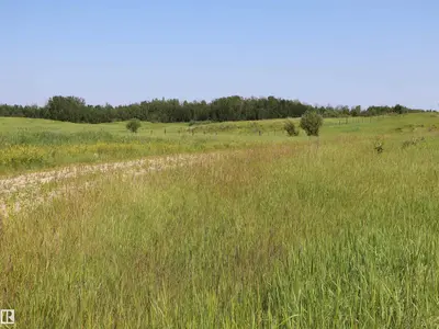 Interior photo 1 of Twp. Rd. 572 Hwy 33