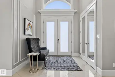 Interior photo 1 of 1413 WOODWARD CR NW