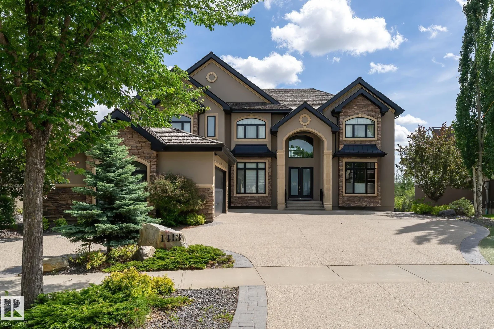 1413 WOODWARD CR NW, Edmonton - 8 bedroom Detached Single Family for sale