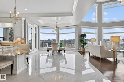 Interior photo 2 of 1413 WOODWARD CR NW