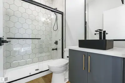 Interior photo 3 of 2808 191 ST NW