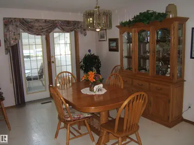 Interior photo 2 of 4737 54A ST