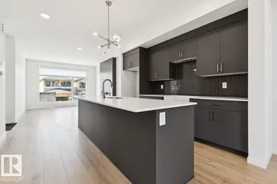 Interior photo 4 of 7444 KLAPSTEIN CR SW