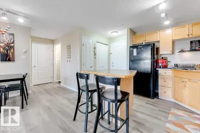 Interior photo 4 of #233 3425 19 ST NW