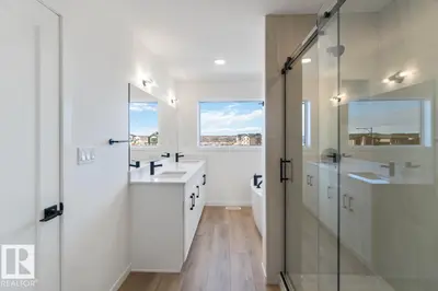 Interior photo 4 of 7449 KLAPSTEIN CR SW