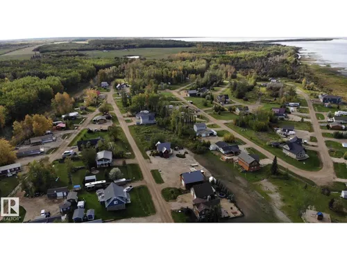119-165 PEACE RIVER AV, Joussard - $118,000