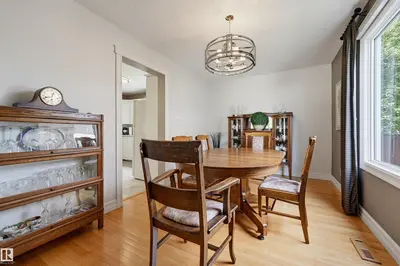 Interior photo 2 of 8724 187 ST NW
