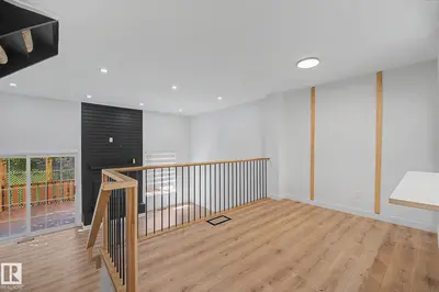 Interior photo 4 of 17084 67 AV NW