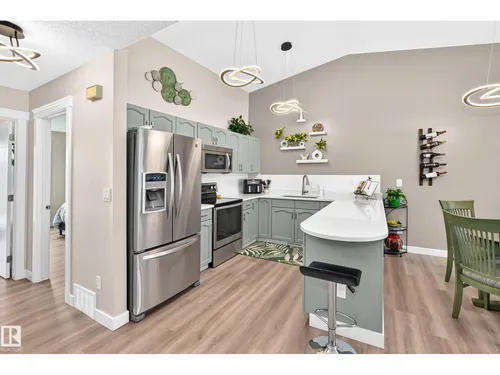 #101 17703 64 AV NW NW, Edmonton - $349,900