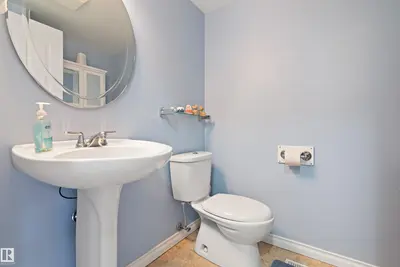 Interior photo 2 of 6163 38 AV NW