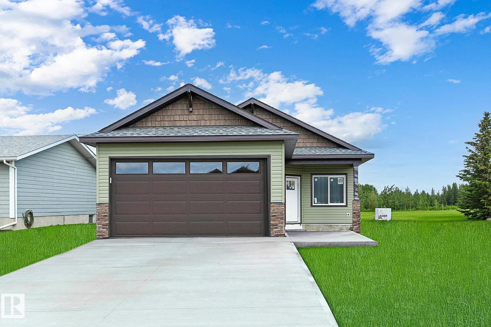 4804 53 AV, Thorsby - 3 bedroom Detached Single Family for sale