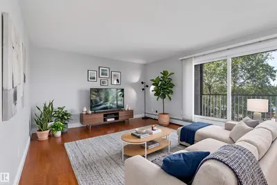Interior photo 2 of #315 5520 RIVERBEND RD NW