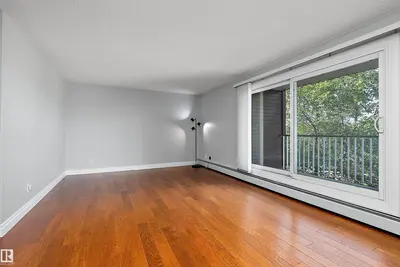Interior photo 3 of #315 5520 RIVERBEND RD NW