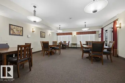 Interior photo 4 of #205 511 QUEEN ST