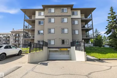 Interior photo 1 of #143 301 CLAREVIEW STATION DR NW