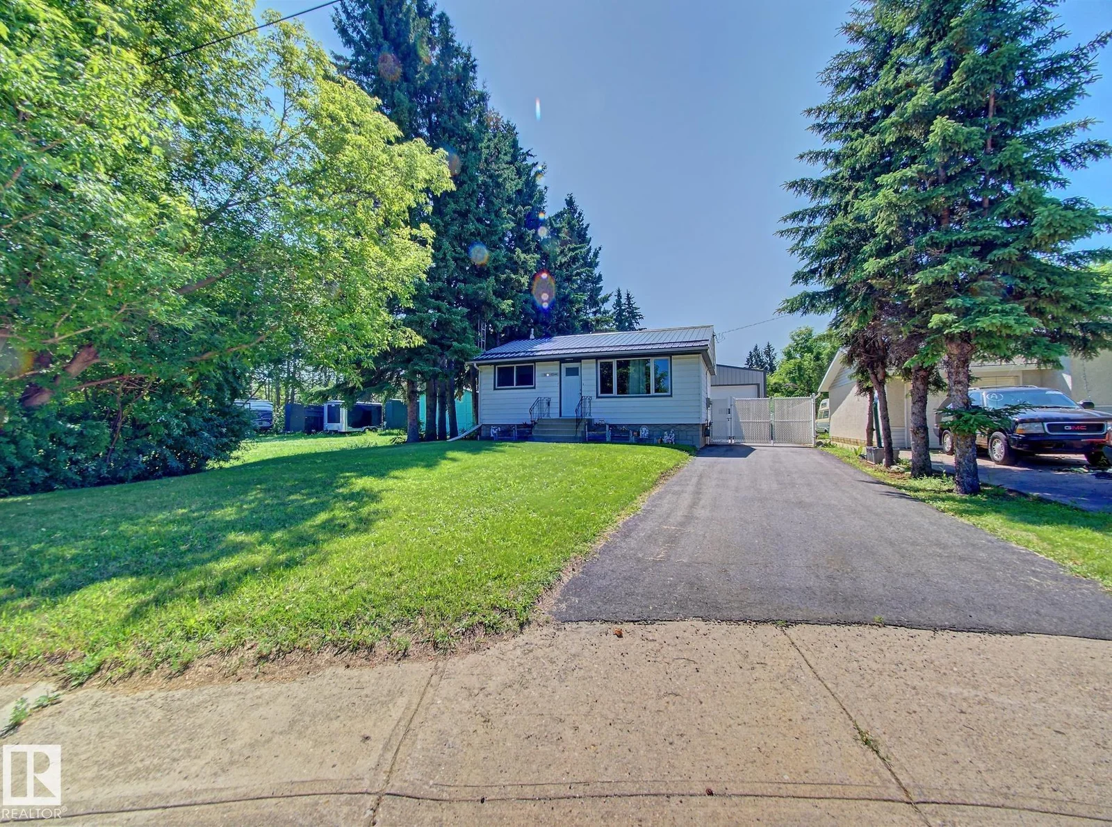5103 43 AV, Smoky Lake Town - 2 bedroom Detached Single Family for sale