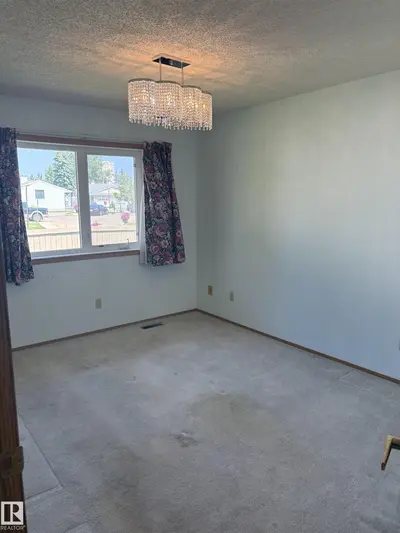 Interior photo 2 of 17520 CALLINGWOOD RD NW NW