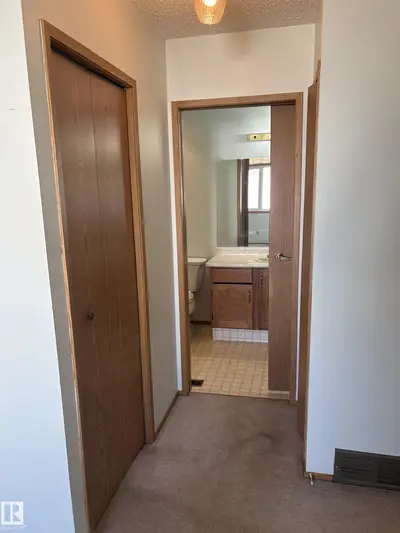 Interior photo 3 of 17520 CALLINGWOOD RD NW NW