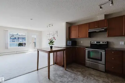 Interior photo 2 of #7306 7327 SOUTH TERWILLEGAR DR NW