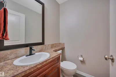 Interior photo 4 of #40 9511 102 Avenue