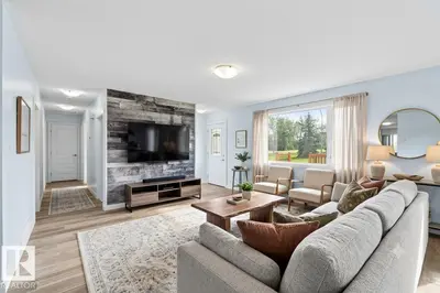 Interior photo 2 of 13524 62 ST NW