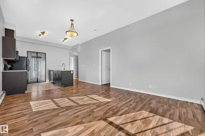 Interior photo 3 of #406 105 AMBLESIDE DR SW