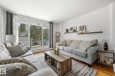 Interior photo 4 of #105 11011 86 AV NW