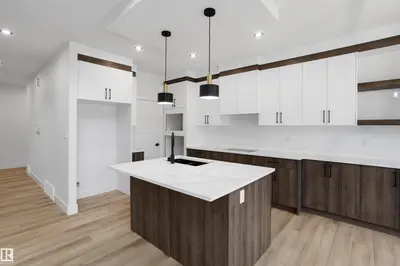 Interior photo 2 of 1772 CROSSBILL LO NW