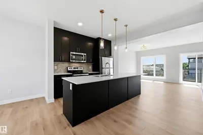 Interior photo 3 of #4 11910 35 AV SW