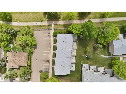 17325 85 AV NW NW, Edmonton - $210,000