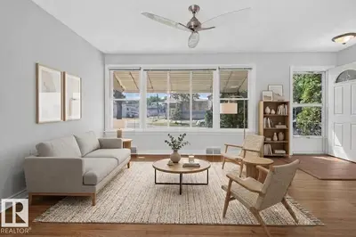 Interior photo 4 of 8817 91 ST NW