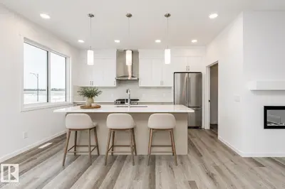 Interior photo 1 of 6276 180 AV NW