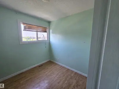Interior photo 3 of 360 NORTHGATE TC NW NW