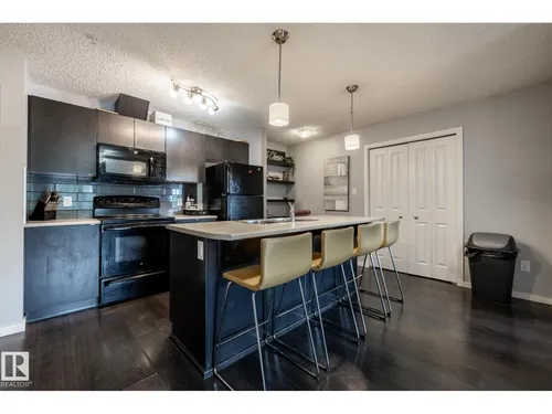 #102 508 ALBANY WY NW NW, Edmonton - $205,900